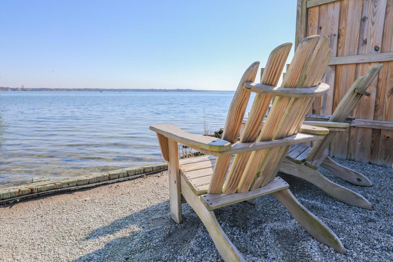 Spacious Home With Waterfront View-Welcome Pets Sneads Ferry 외부 사진